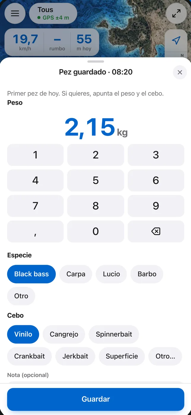 La ficha de un pez recién guardado: 2,15 kg, black bass, vinilo
